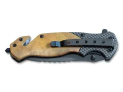 New Magnum Blomkvist