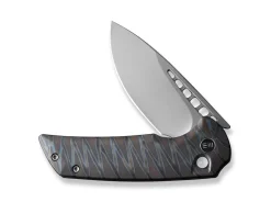 WE Knife Mini Malice Button Lock Tiger Stripe Flamed Titanium