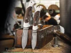 Outlet Böker Manufaktur Solingen Scout Spearpoint Curly Birch Damascus