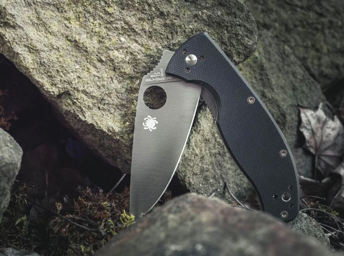 Clearance Spyderco Tenacious Satin Plain