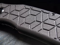 Hot Böker Plus Yokai